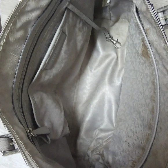 Michael Kors Light Gray Tote Bag - Picture 5 of 6